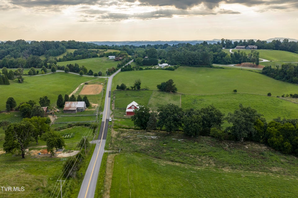 Photo #11: 186 Creasey Creek Road