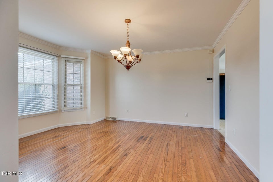 Photo #8: 106 Meadow Court