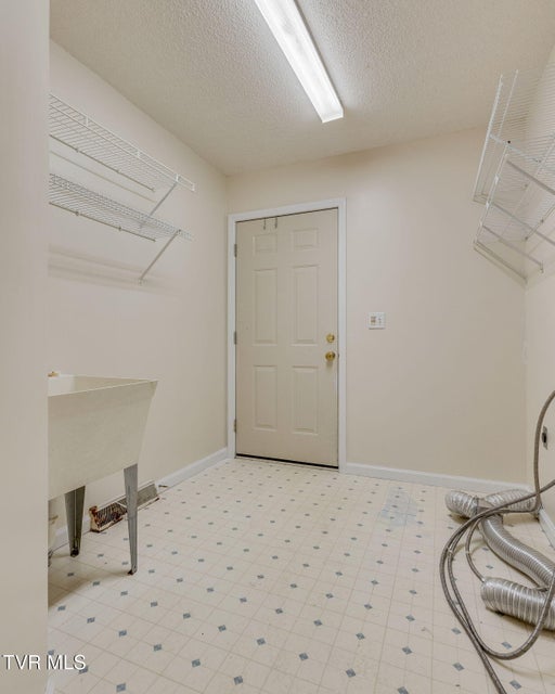 Photo #22: 106 Meadow Court