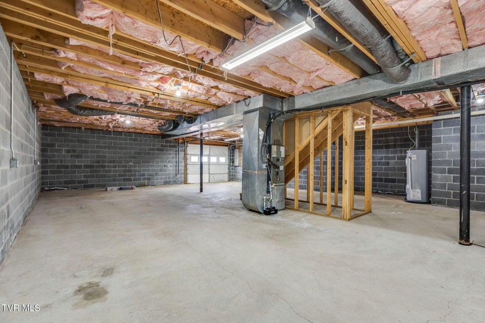 Photo #39: 106 Meadow Court