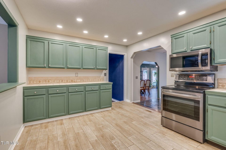 Photo #12: 285 Spurgeon Road