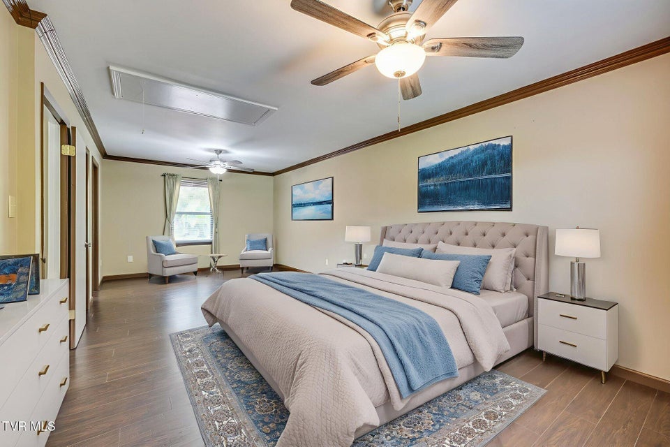 Photo #31: 285 Spurgeon Road