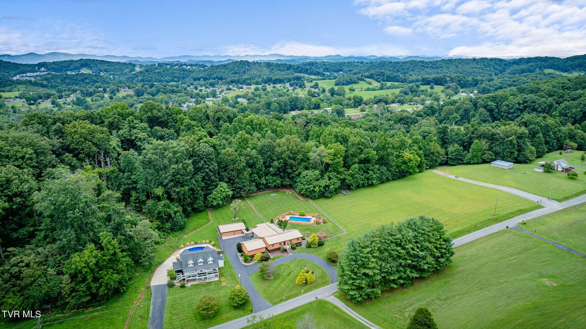 Photo #51: 285 Spurgeon Road