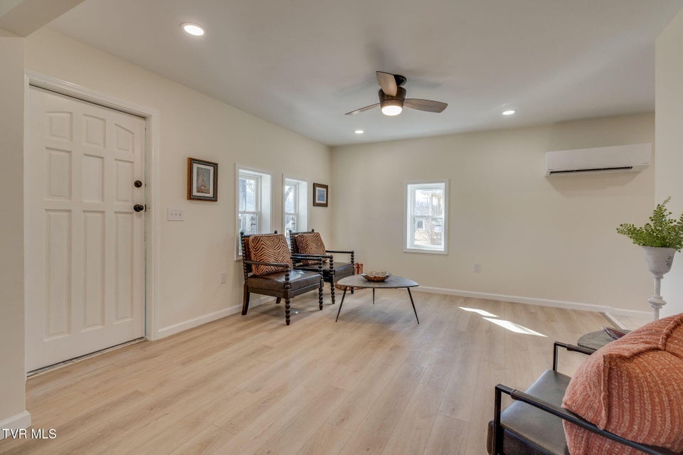 Photo #6: 1705 Millard Street