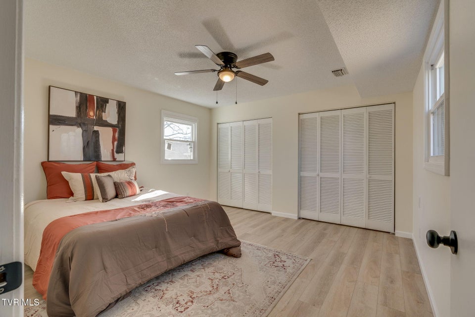 Photo #25: 1705 Millard Street