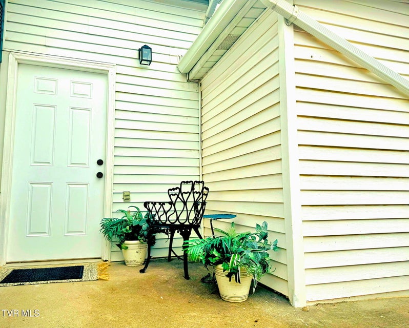 Photo #35: 1705 Millard Street