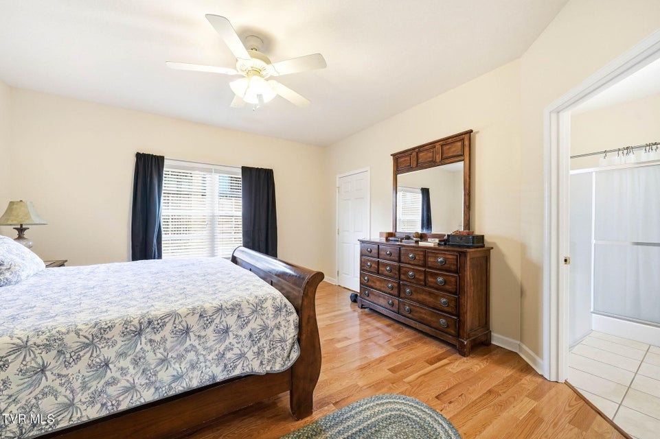 Photo #18: 205 Farmington Drive