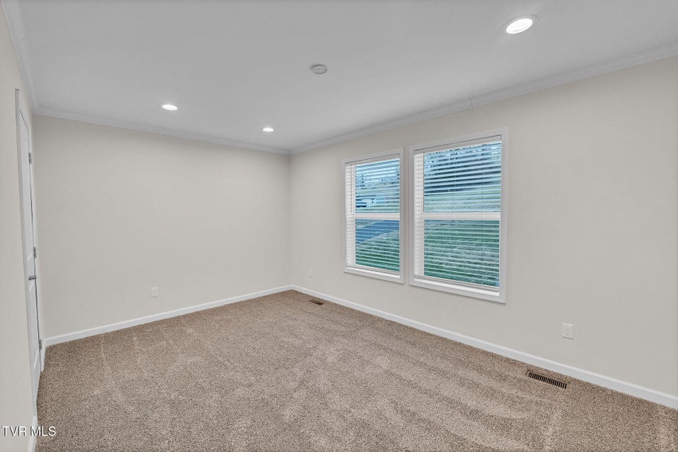 Photo #23: 18416 Fortunes Way