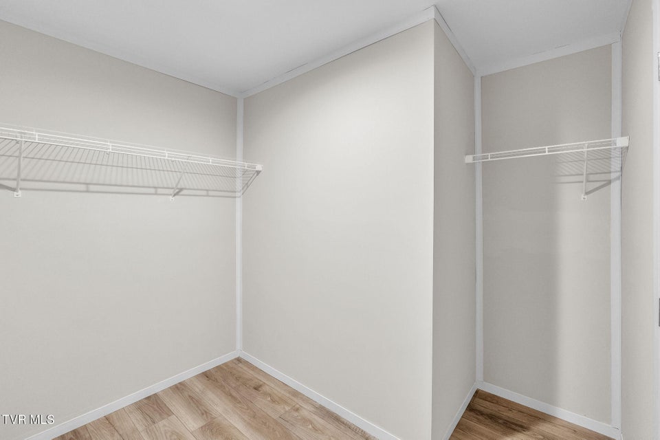 Photo #19: 18424 Fortunes Way