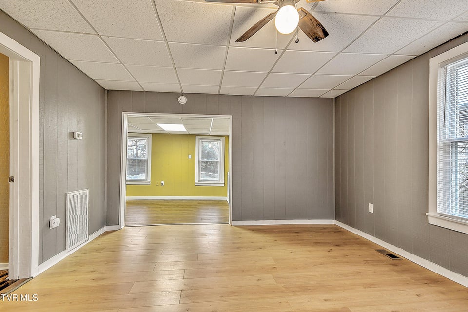 Photo #3: 2125 Randolph Street