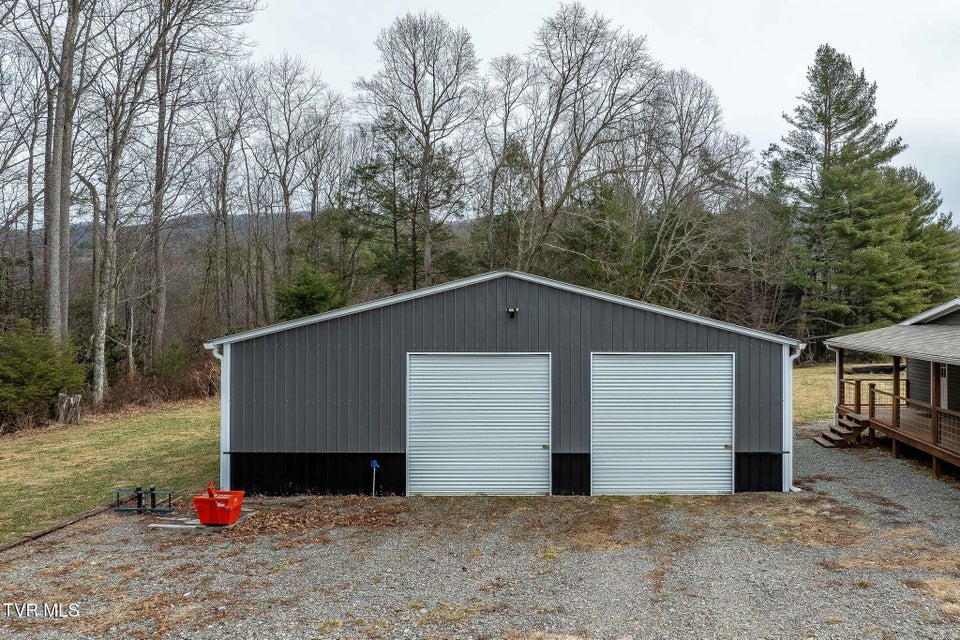 Photo #26: 3146 Divide Road