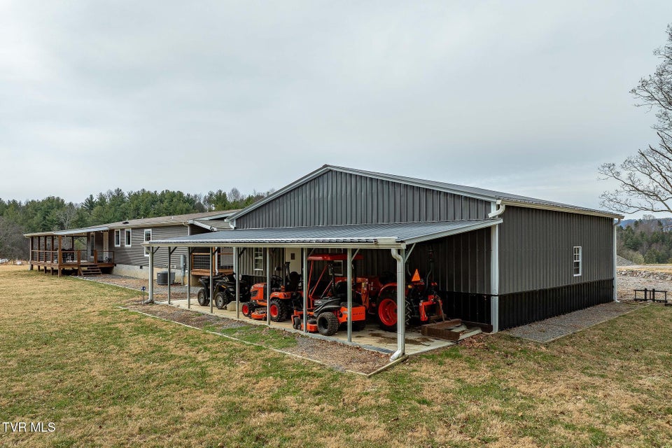 Photo #32: 3146 Divide Road