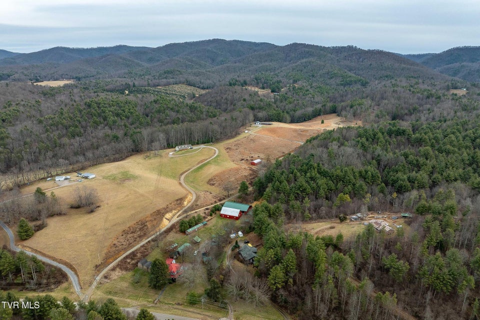 Photo #79: 3146 Divide Road