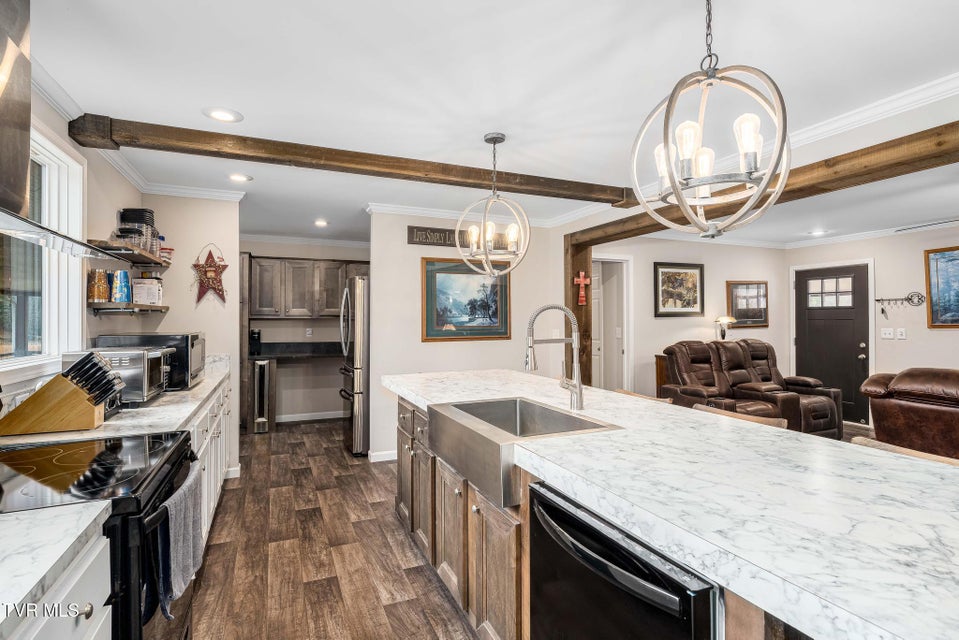 Photo #41: 3146 Divide Road