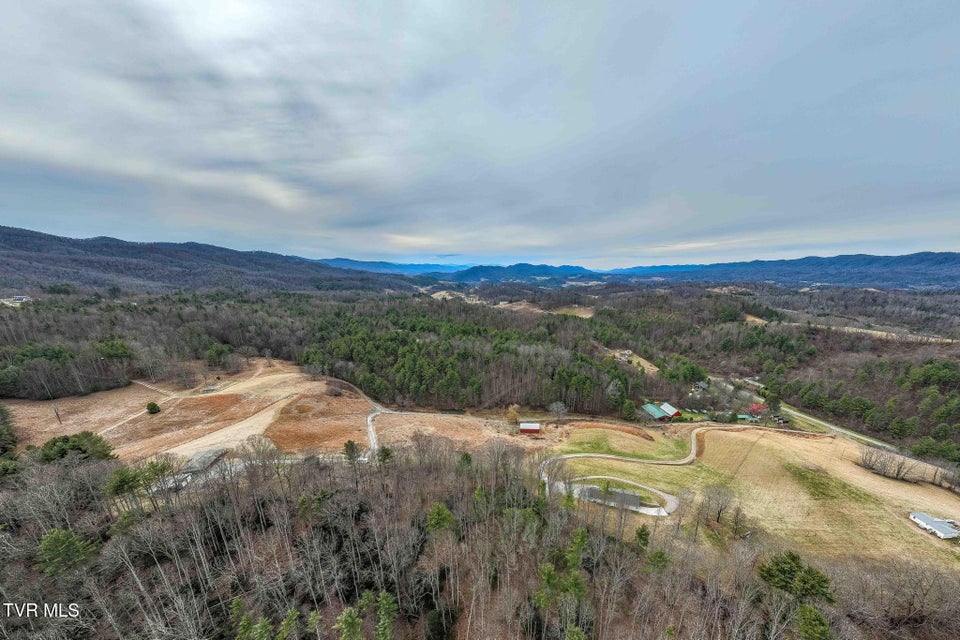 Photo #89: 3146 Divide Road