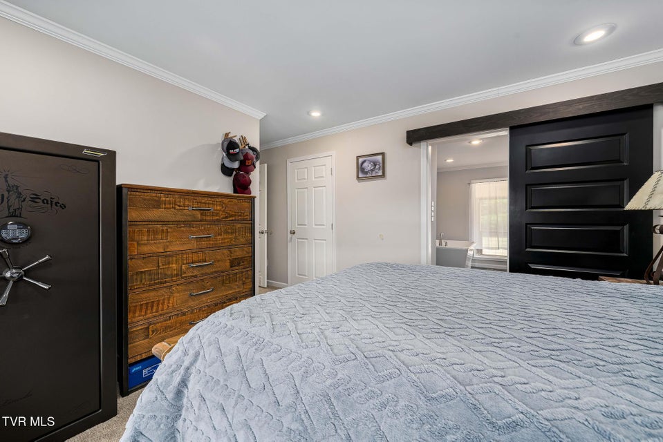 Photo #54: 3146 Divide Road