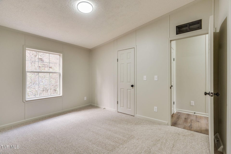 Photo #22: 317 Mcinturff Springs Road