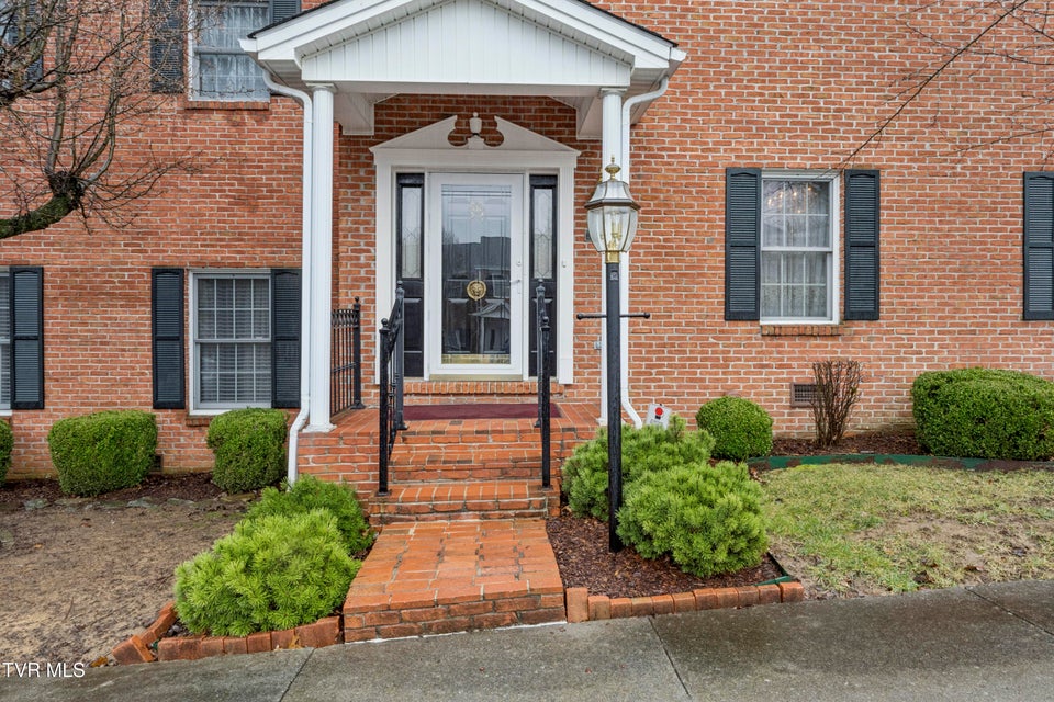 Photo #3: 2734 Oakland Avenue