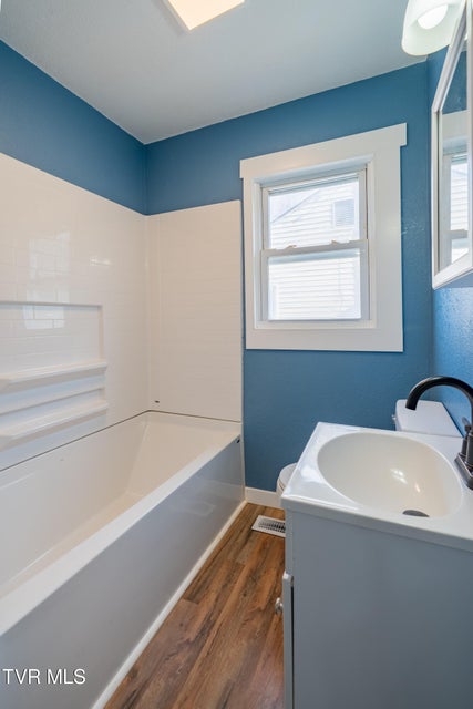 Photo #16: 1119 Forest Street