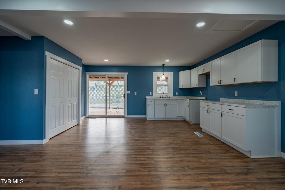 Photo #13: 1119 Forest Street