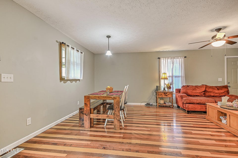 Photo #7: 1965 Whitehouse Road