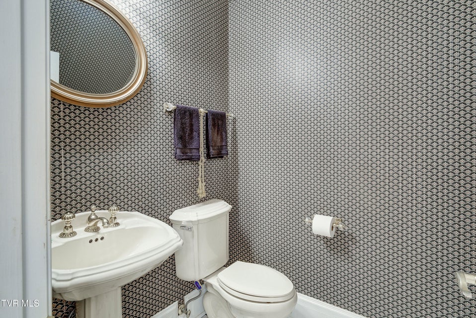 Photo #12: 2734 Oakland Avenue