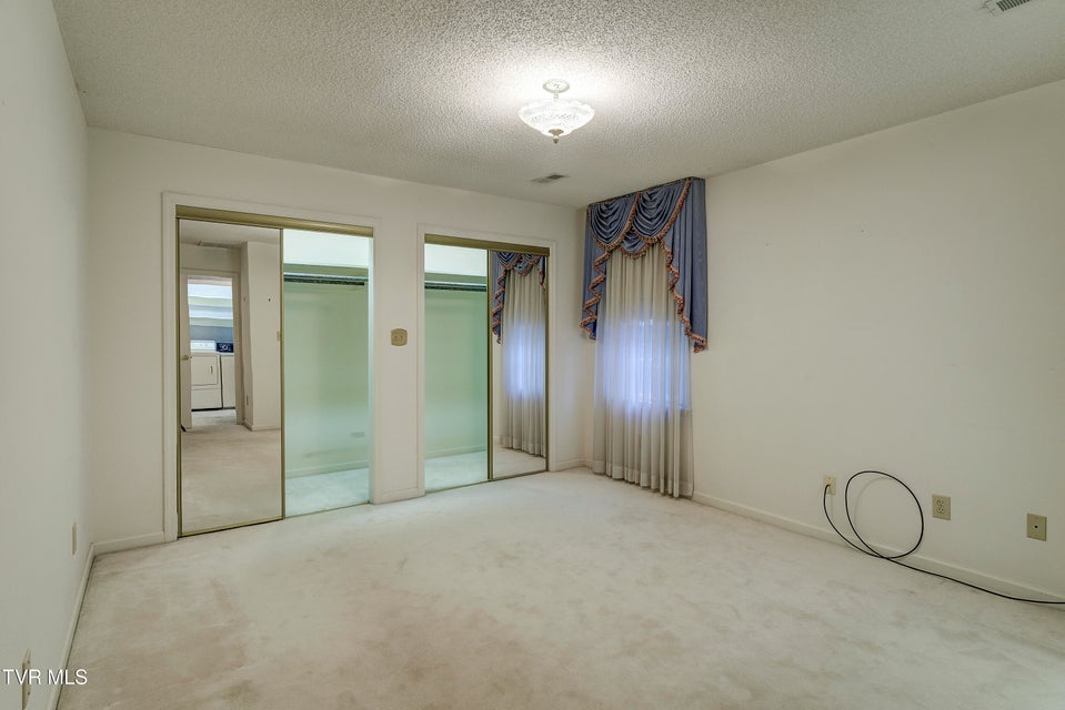 Photo #34: 2734 Oakland Avenue