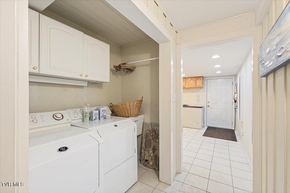 Photo #35: 651 Rangewood Road