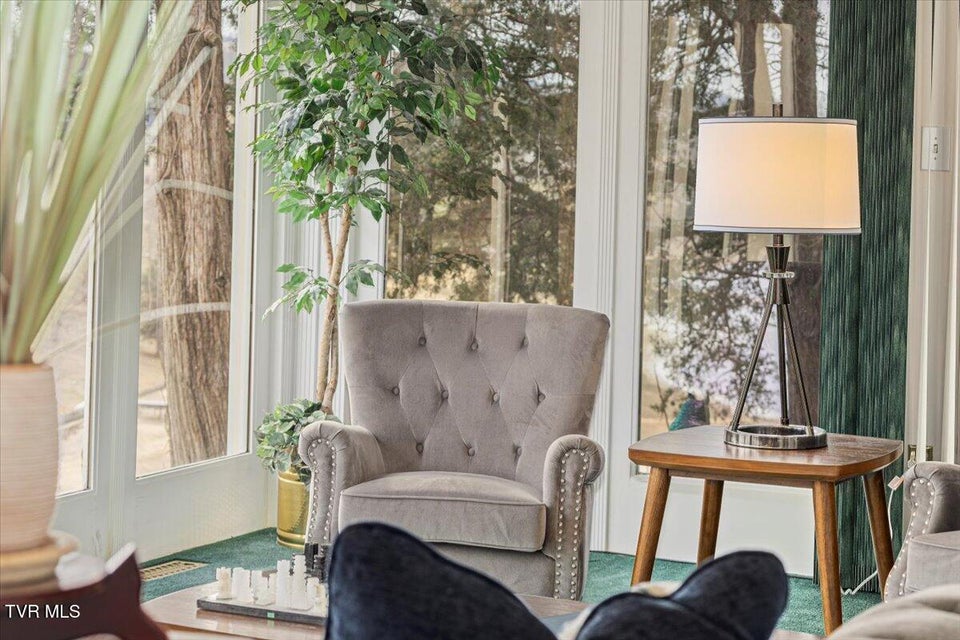 Photo #33: 651 Rangewood Road