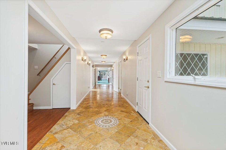 Photo #11: 651 Rangewood Road