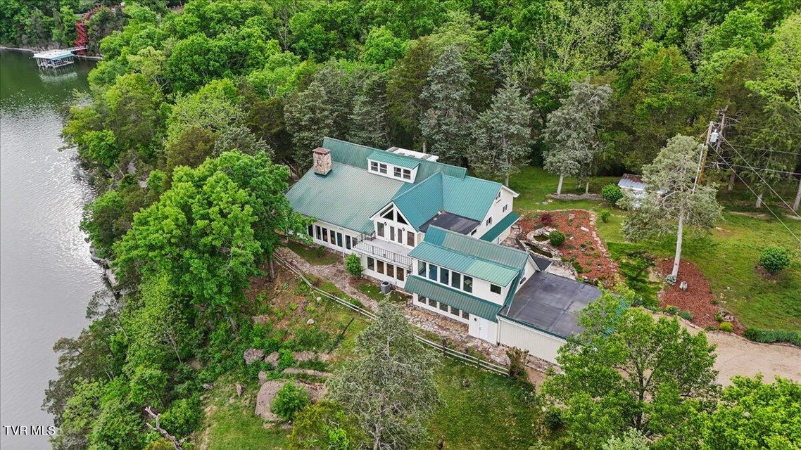 Photo #2: 651 Rangewood Road