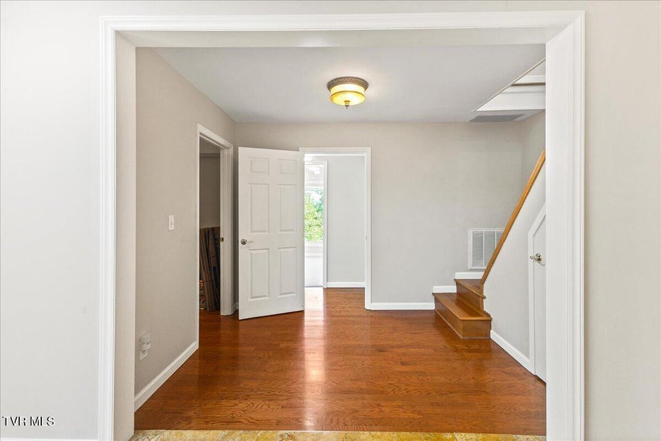 Photo #13: 651 Rangewood Road