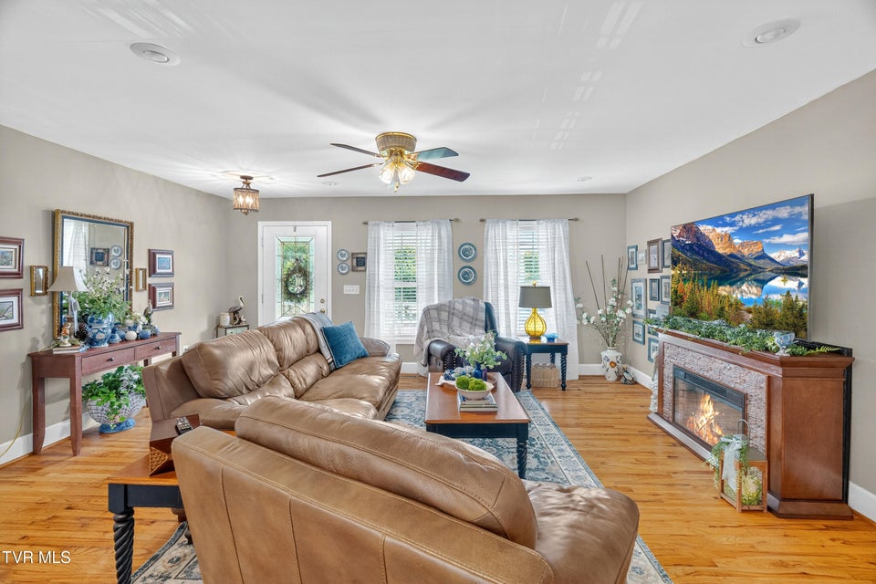 Photo #7: 1109 Greenlee Drive