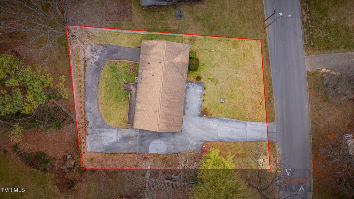 Photo #41: 515 Ravenwood Drive