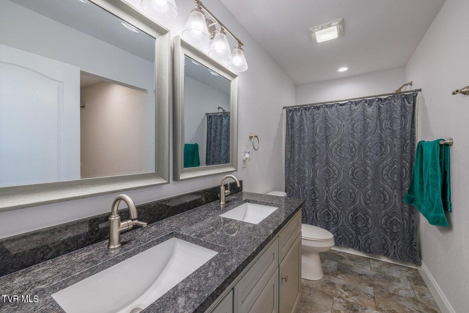 Photo #12: 144 Maple Crest