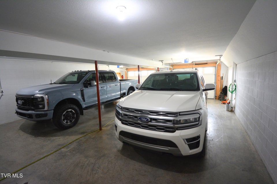 Photo #21: 144 Maple Crest