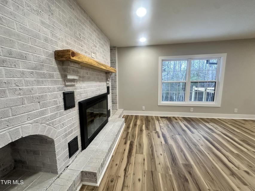 Photo #3: 256 William Hawkins Lane