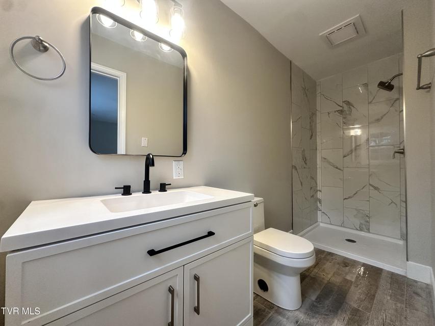 Photo #36: 256 William Hawkins Lane