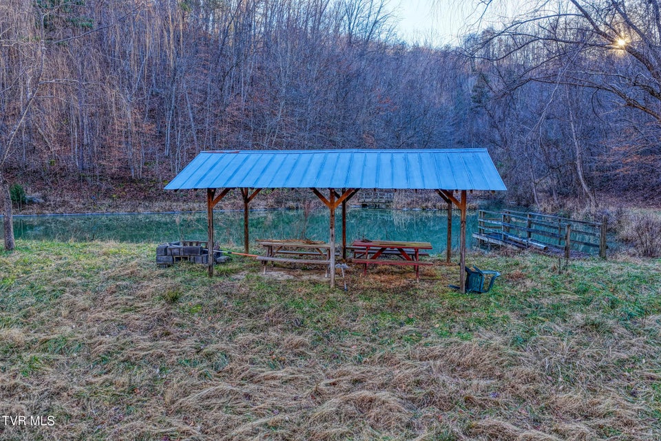 Photo #9: 1028 Pumpkin Valley Road