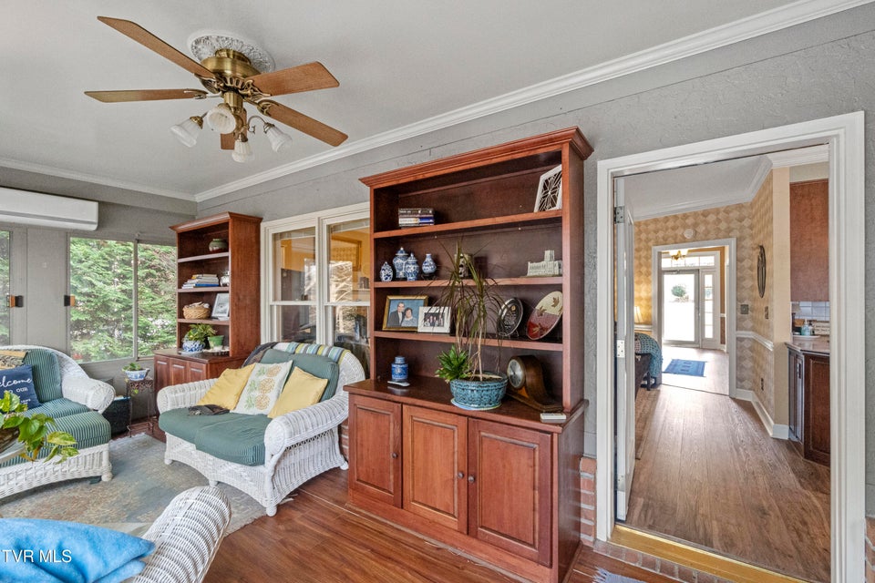 Photo #22: 133 Magnolia Drive