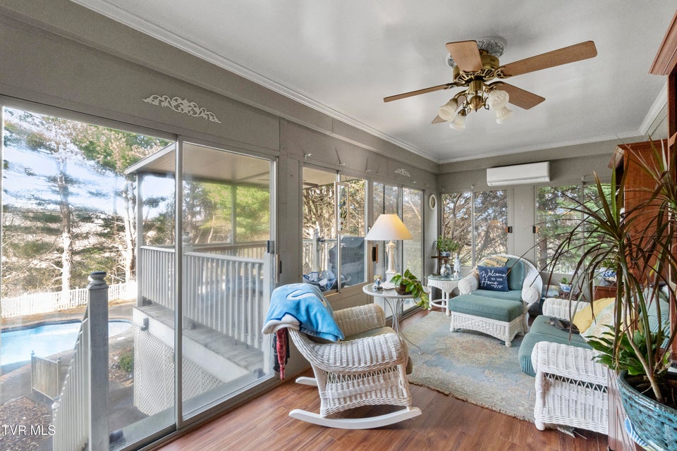 Photo #23: 133 Magnolia Drive