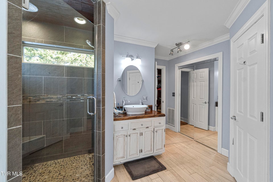 Photo #33: 133 Magnolia Drive