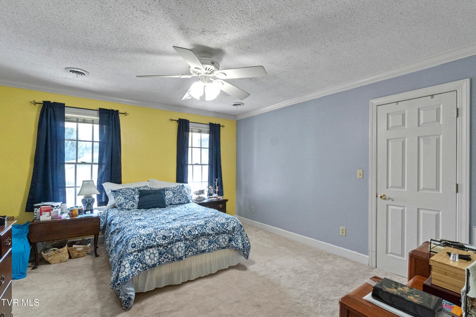 Photo #37: 133 Magnolia Drive