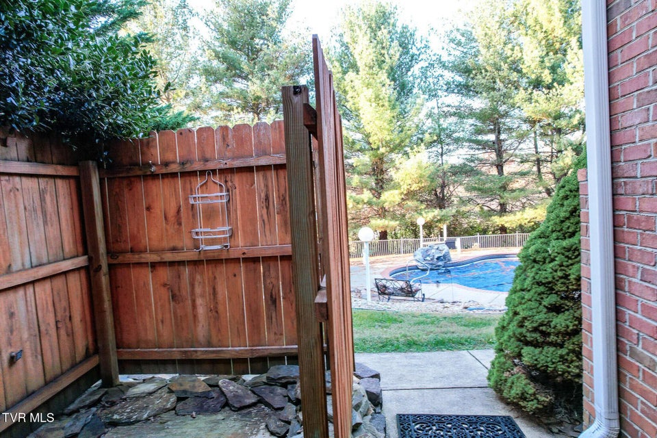 Photo #64: 133 Magnolia Drive