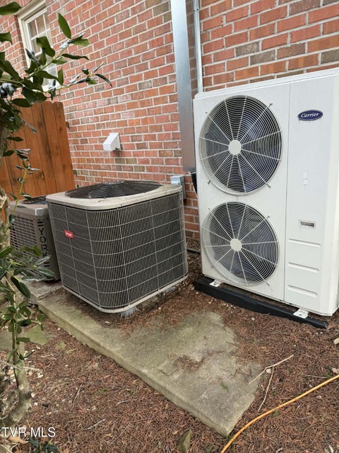 Photo #68: 133 Magnolia Drive