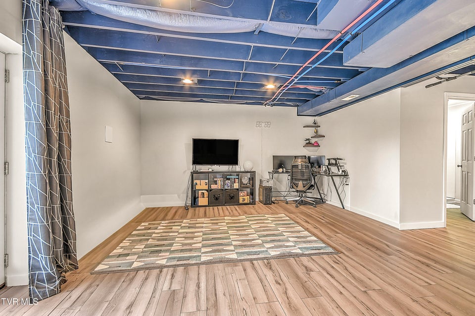 Photo #35: 444 Alfalfa Lane