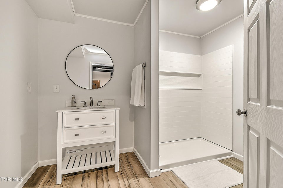 Photo #37: 444 Alfalfa Lane