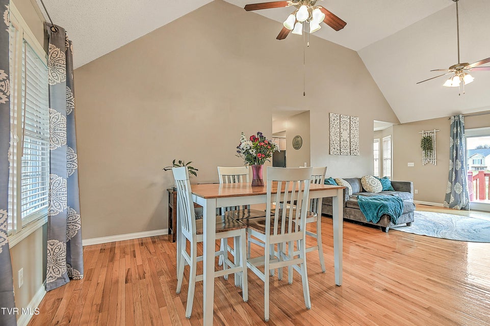 Photo #12: 444 Alfalfa Lane