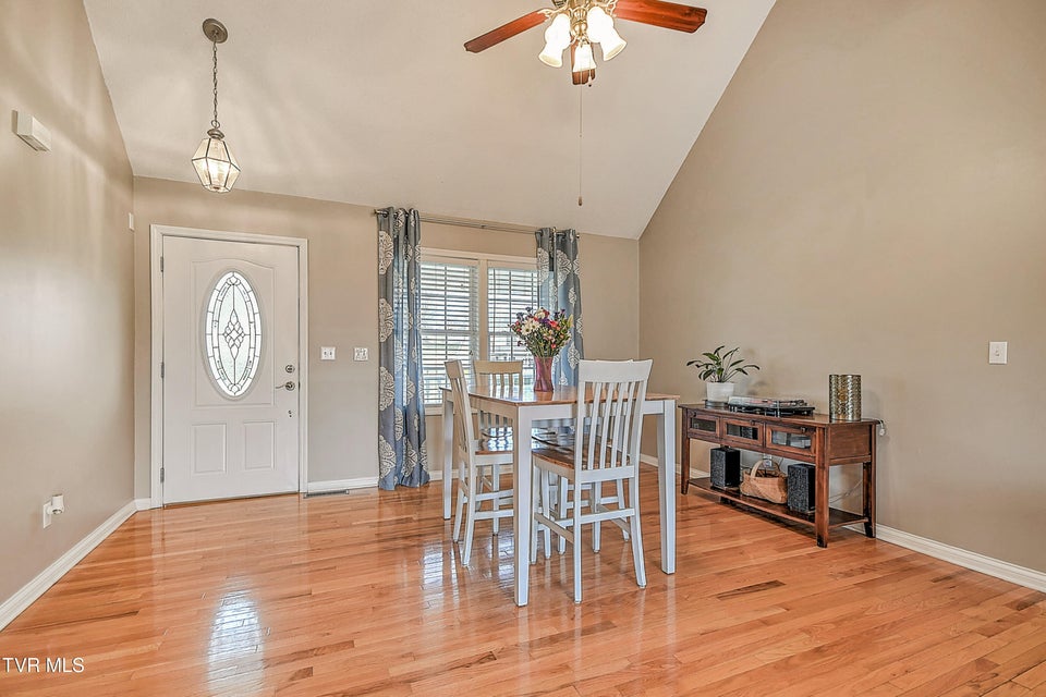 Photo #6: 444 Alfalfa Lane