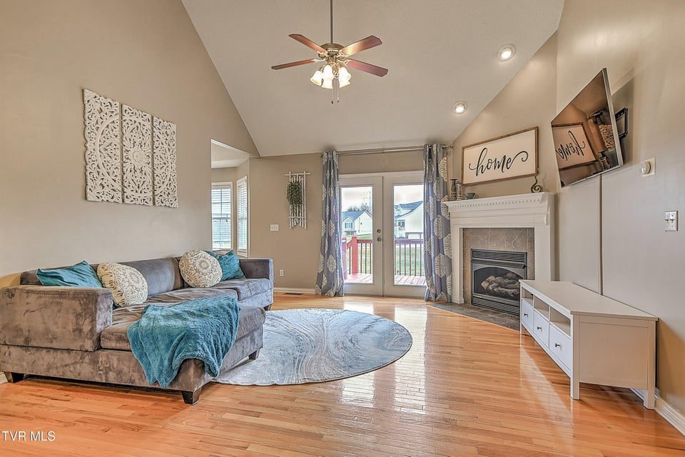 Photo #7: 444 Alfalfa Lane